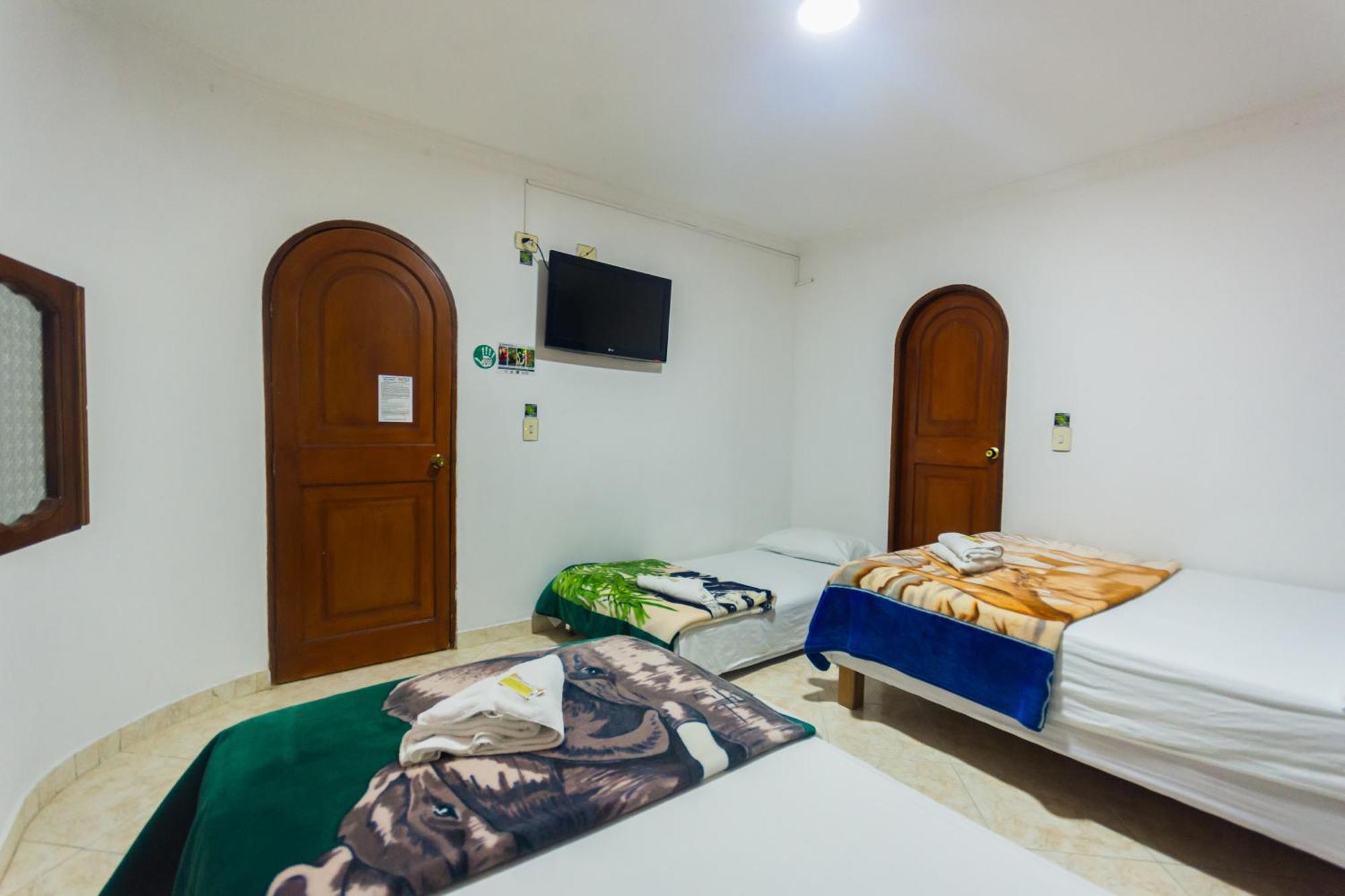 Hotel Real Гуатапе Екстер'єр фото