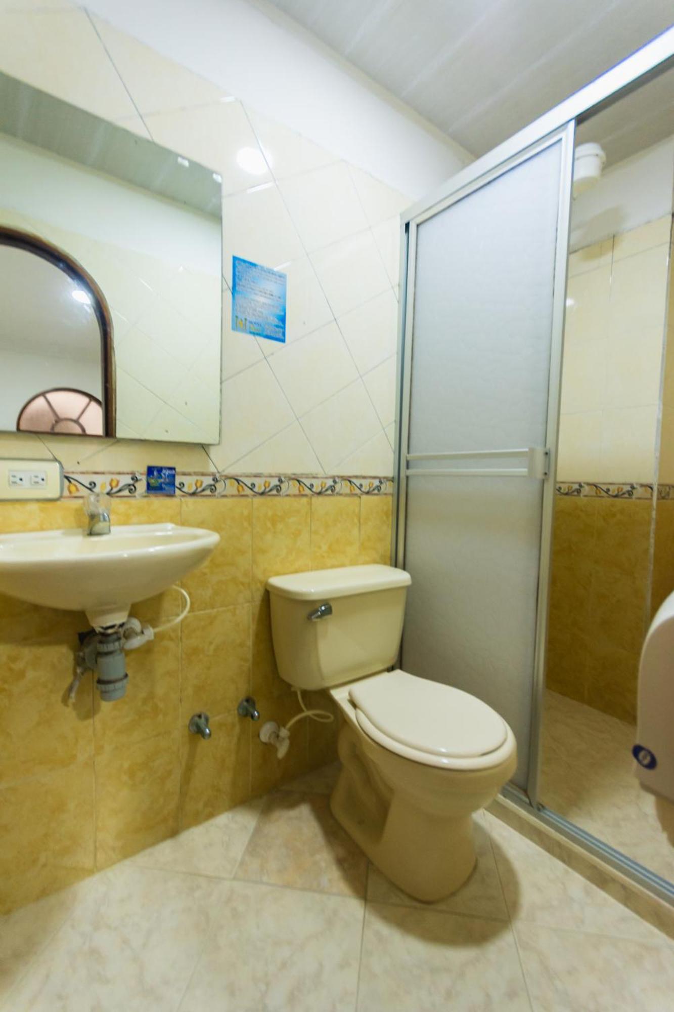 Hotel Real Гуатапе Екстер'єр фото